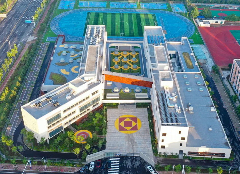 青科控股集团投资建设的三所学校荣获“2021年山东省工程建设泰山杯奖”